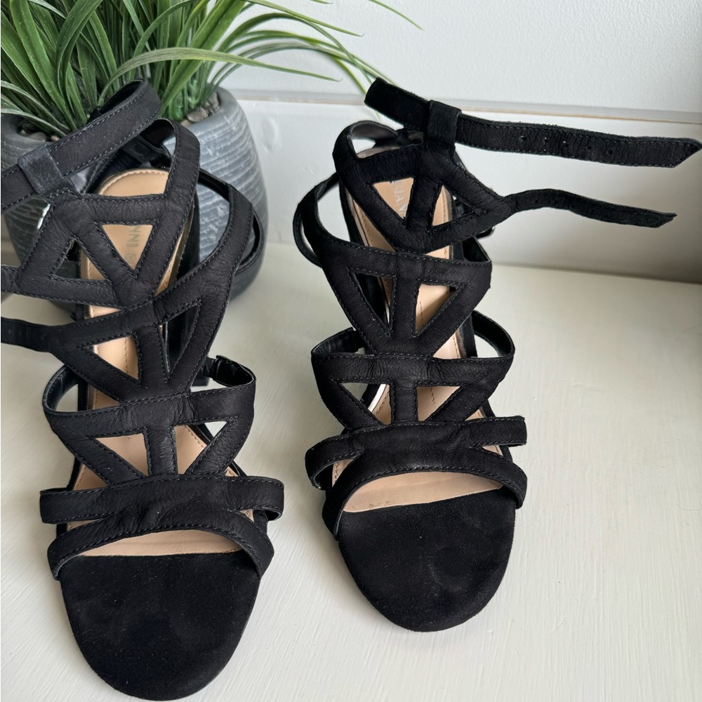 Gianni Bini Black Heel Sandals Sz 7.5